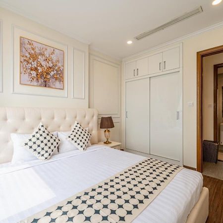 Vinhomes Landmark Apt Renovation 2025 By Bevista Ho Chi Minh City Exterior photo