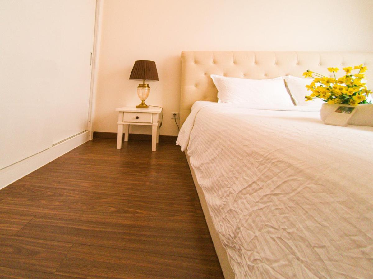 Vinhomes Landmark Apt Renovation 2025 By Bevista Ho Chi Minh City Exterior photo