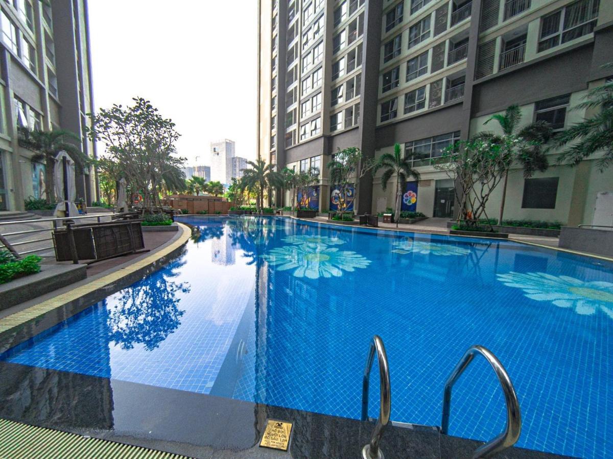 Vinhomes Landmark Apt Renovation 2025 By Bevista Ho Chi Minh City Exterior photo